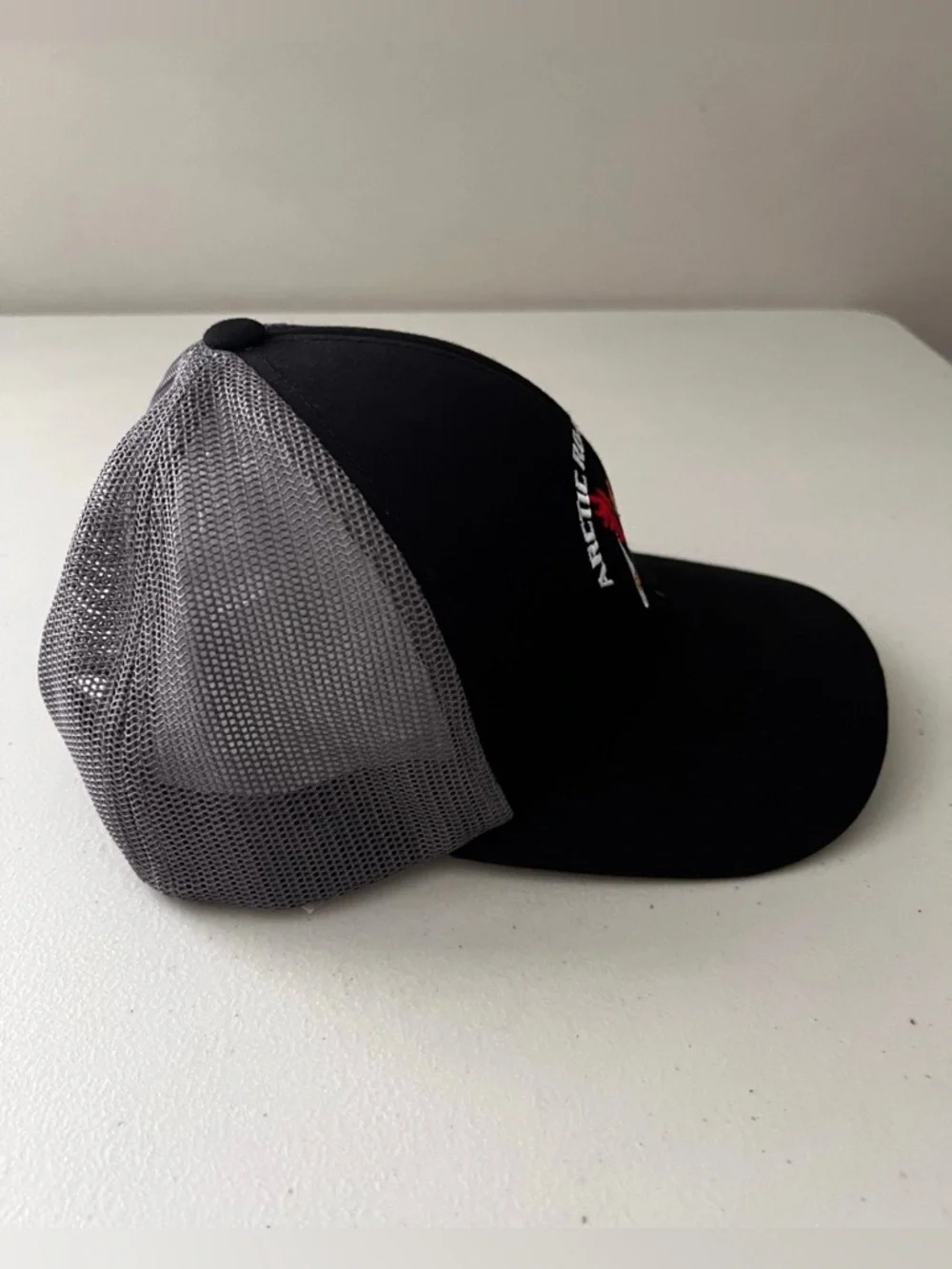 Pacific Headwear  Arctic Road Runner Hat.